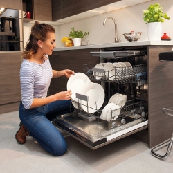 Máy rửa chén Teka LP2 140